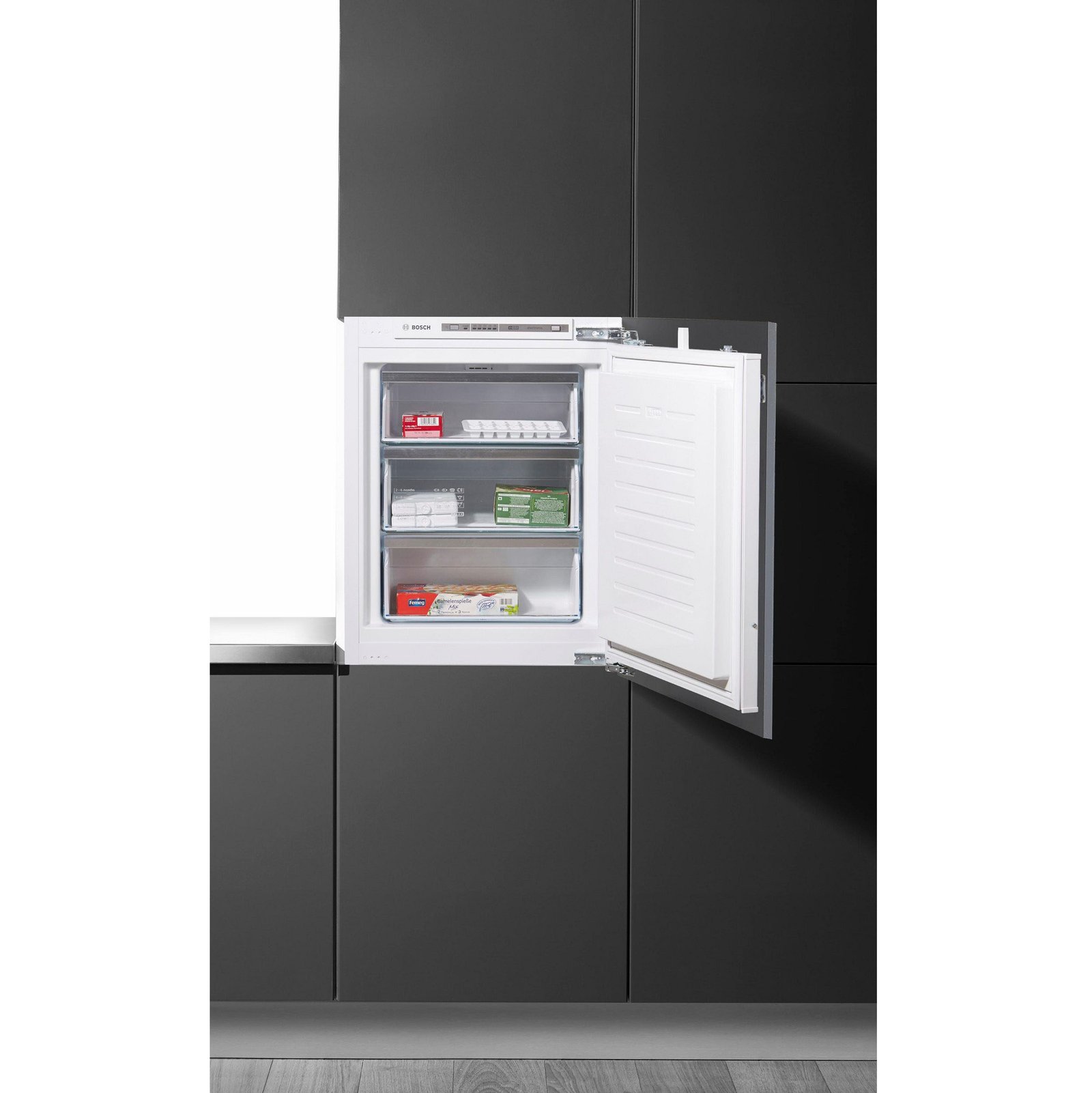 BOSCH-Einbaugefrierschrank-GIV11AF30-712-cm-hoch-558-cm-breit-1.jpg
